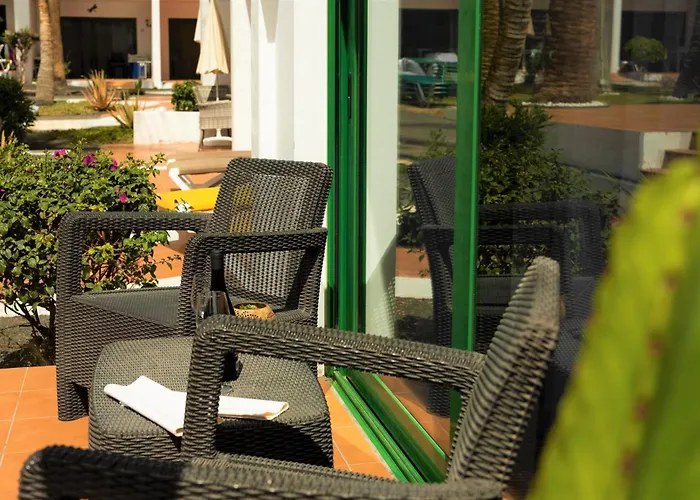Beautiful One Bedroom Ground Floor Apartment - Veraluna